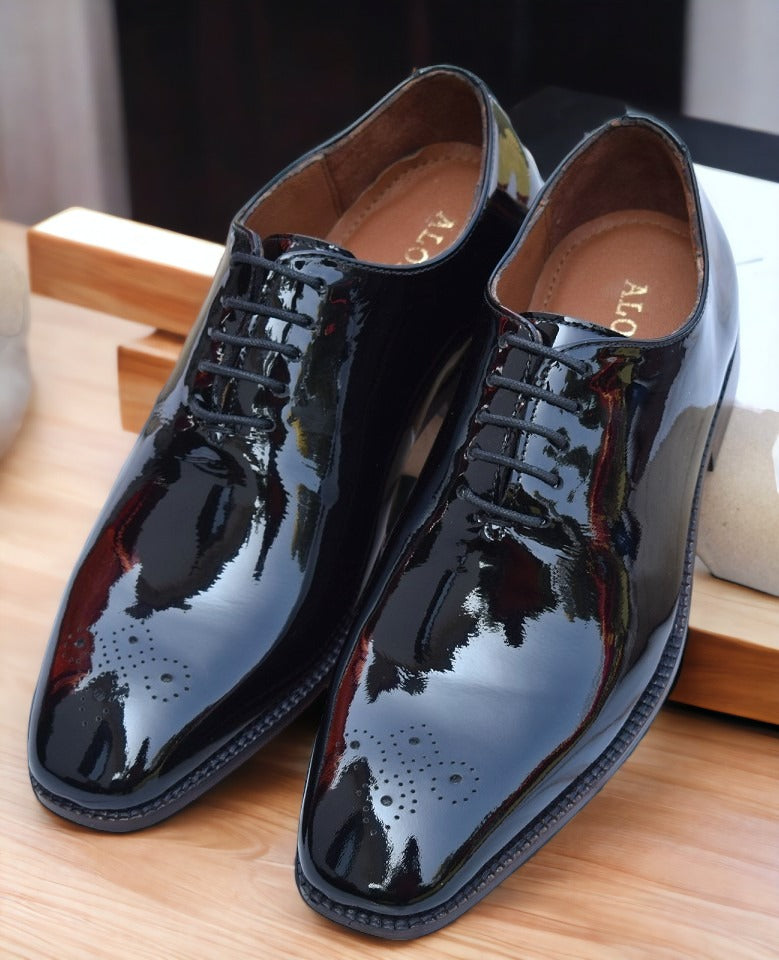 Robert Patent Leather Shoes